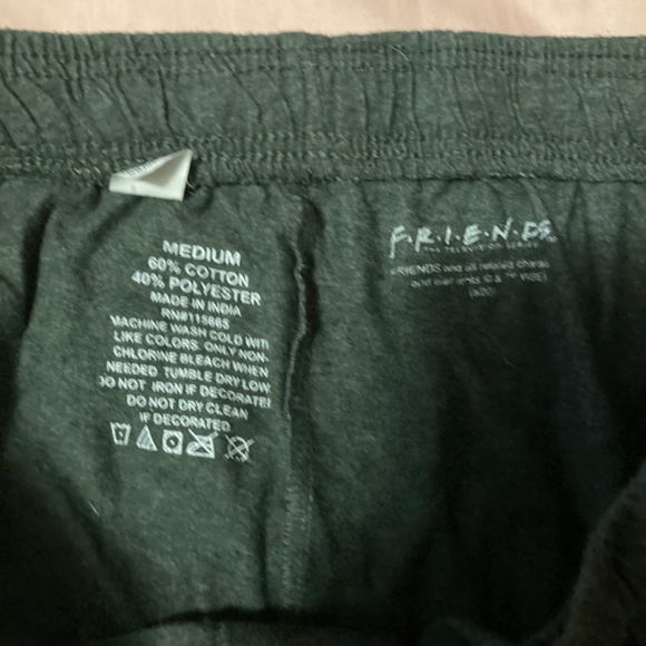 Friends  “Central Perk” lounge button fly pullstring pants - Picture 5 of 5